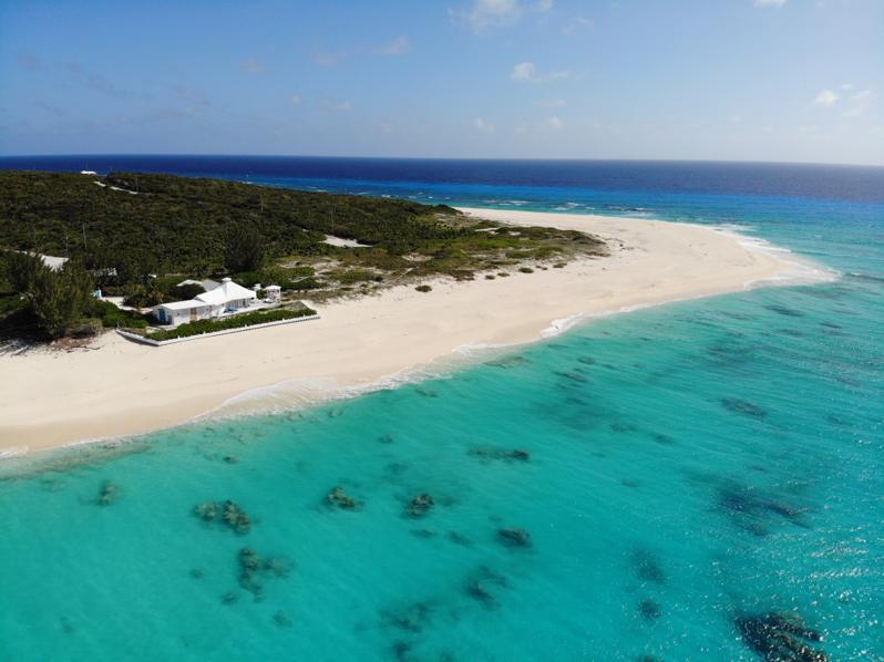 Secluded Homes in The Bahamas